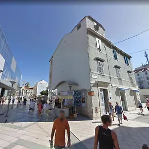  Apartment Pirja