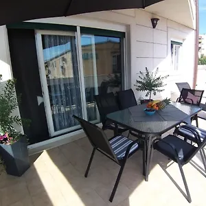  Apartment 3 Bedroom With Terrace And Free Parking